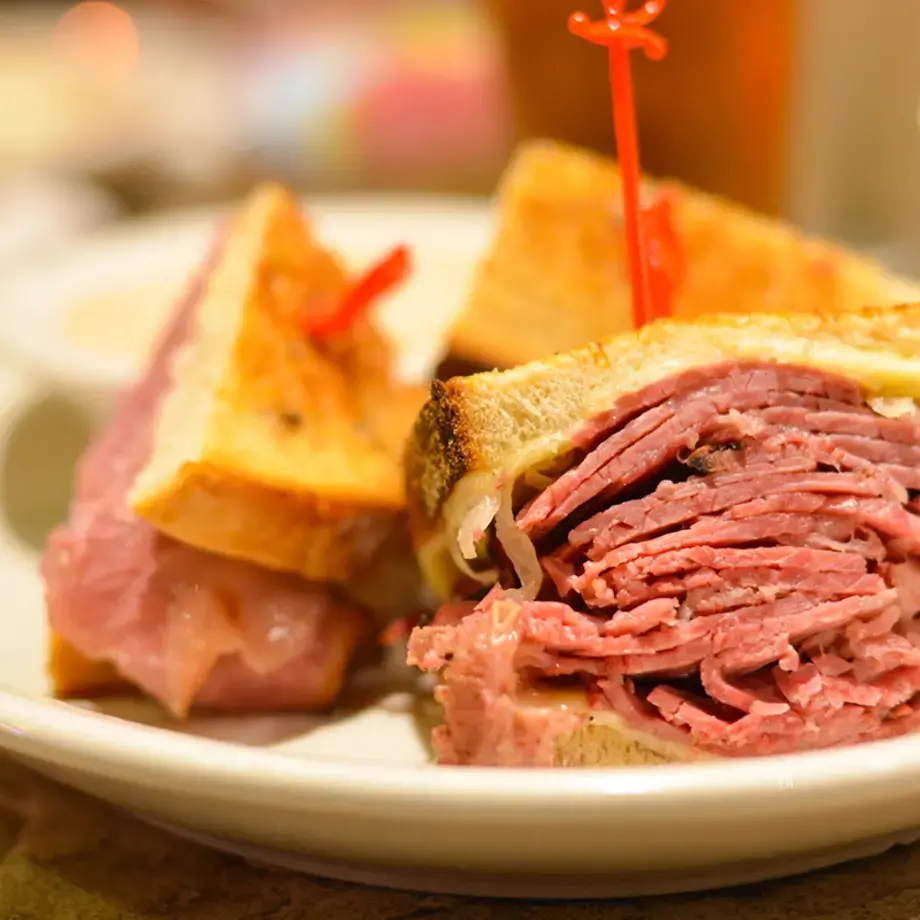 what is pastrami- Fine Dining Lovers