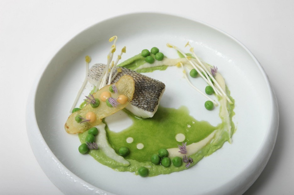 original_zander-slice-of-constance-lake-peas-chives