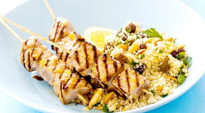 l_1523_grilled-tuna-skewers-couscous-CUT1.jpg