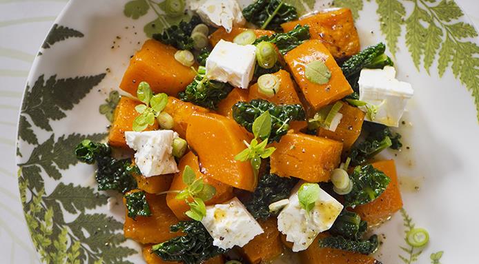 l_16551_pumpkin-salad-goat-s-cheese-kale.jpg