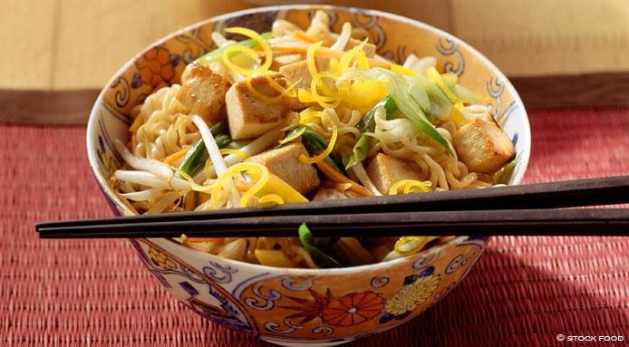 l_7529_chinese-noodles-tofu.JPG