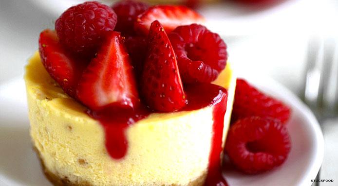 l_8323_strawberry-cheesecake.jpg