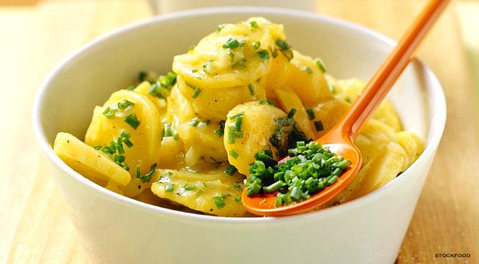 l_9756_potato-salad-chives.jpg