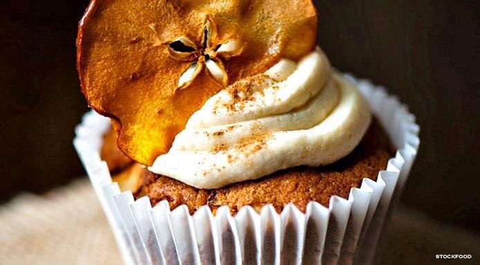 Apple Crisp Cupcakes